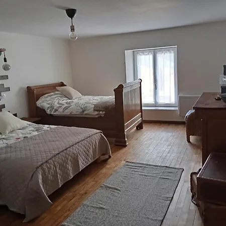 Le Petit Charme * Melay (Haute-Marne)